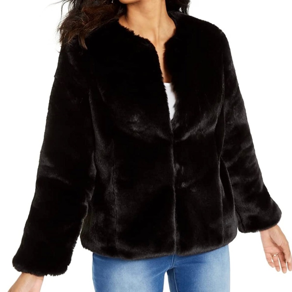 Preloved Thalia Sodi fur jacket